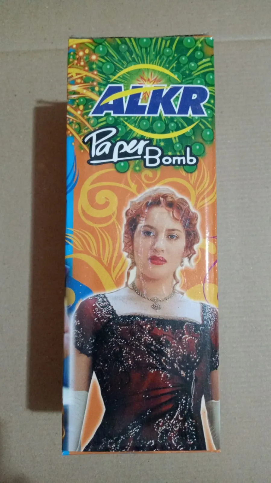 1 KG PAPER BOMB (1 PCS)